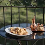 Guest house Xenonas Ouranogeiton Kosmas