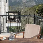 Guest house Xenonas Ouranogeiton