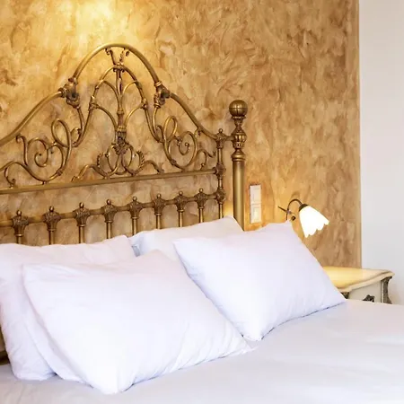 ουρανογείτων 3* Kosmás