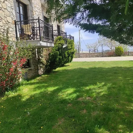 Guest house Ouranogiton 3*