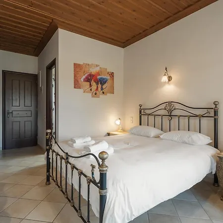 Guest house Ouranogiton Kosmas