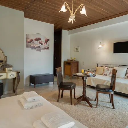 Guest house Ouranogiton 3*