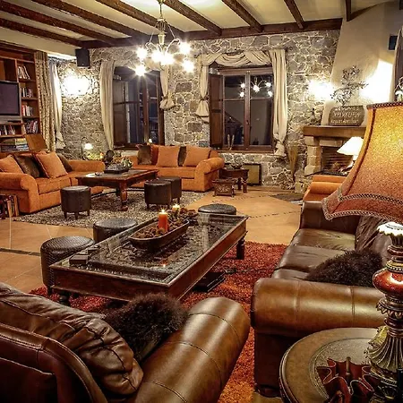 Ouranogiton 3* Kosmas