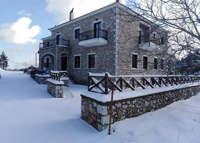 Xenonas Ouranogeiton בית הארחה