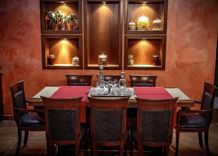 Xenonas Ouranogeiton Kosmás